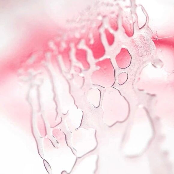 TRULY Beauty: Buns of Glowry Butt Serum - Picture 7 of 8